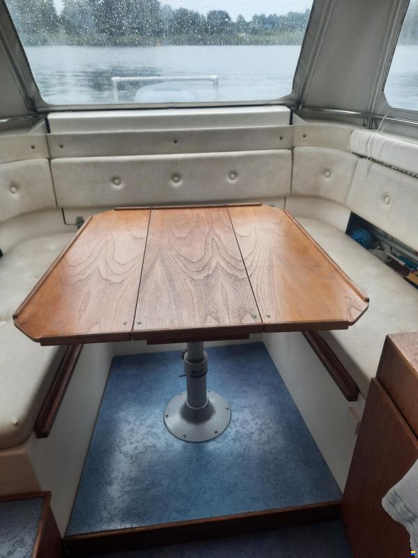 Uttern Vorderkajütboot