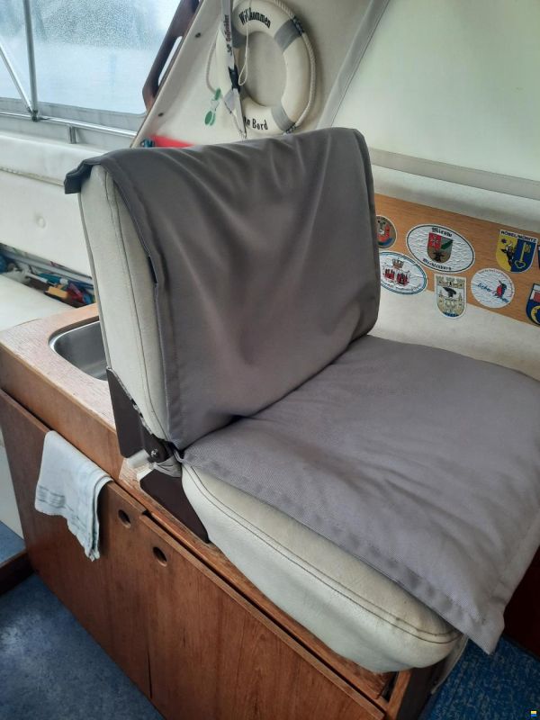 Uttern Vorderkajütboot