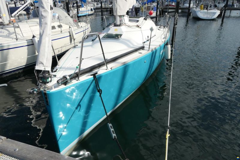 Beneteau First 27.7