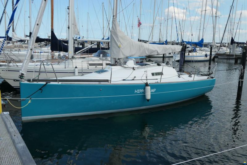 Beneteau First 27.7