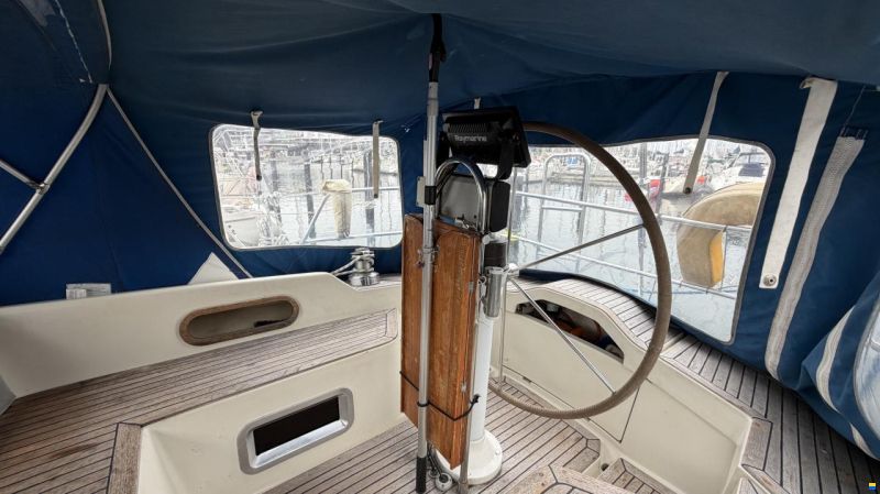 Sweden Yachts 340