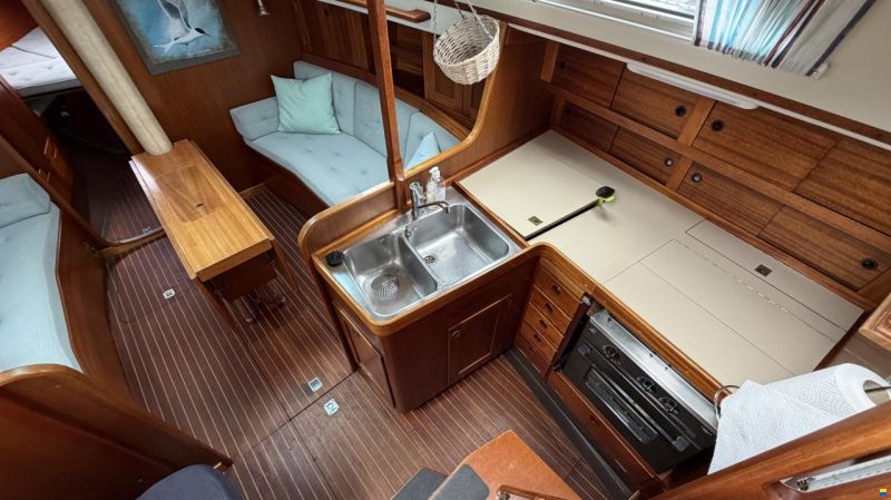 Sweden Yachts 340