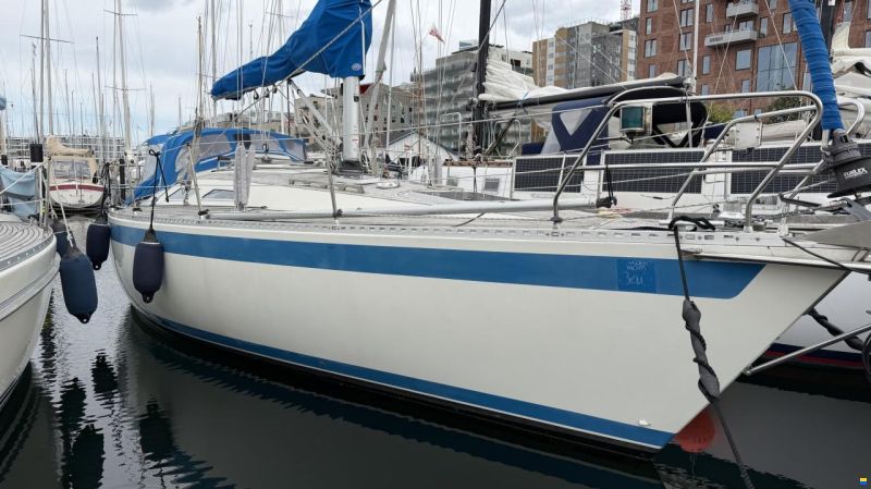 Sweden Yachts 340