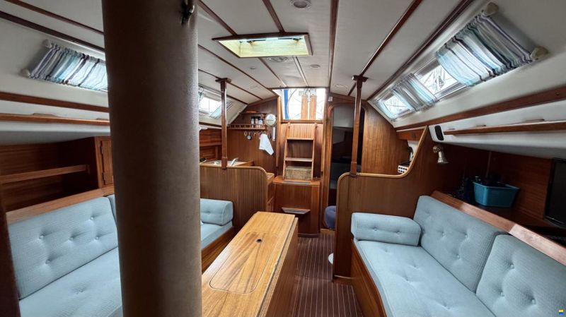 Sweden Yachts 340