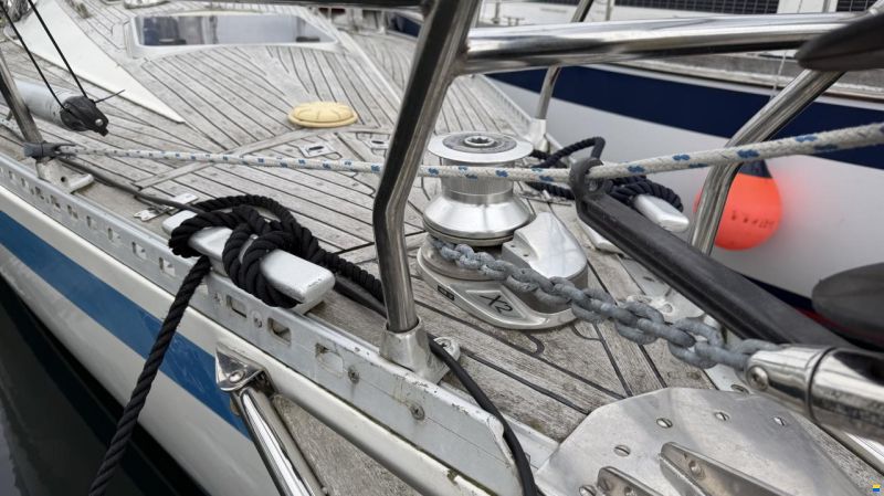 Sweden Yachts 340
