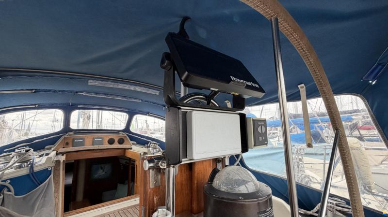 Sweden Yachts 340