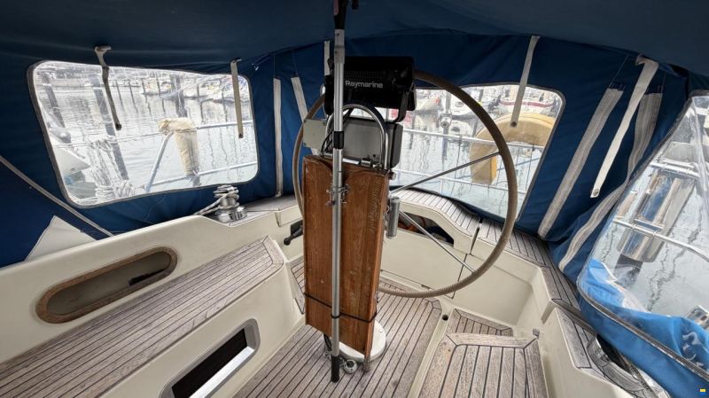 Sweden Yachts 340