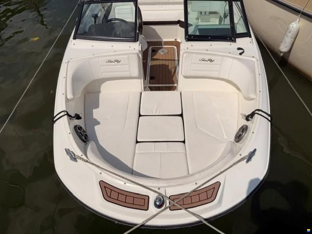 Sea Ray 190 SPX
