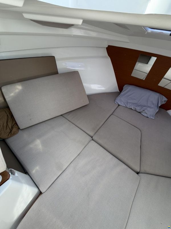 Jeanneau Merry Fisher 695