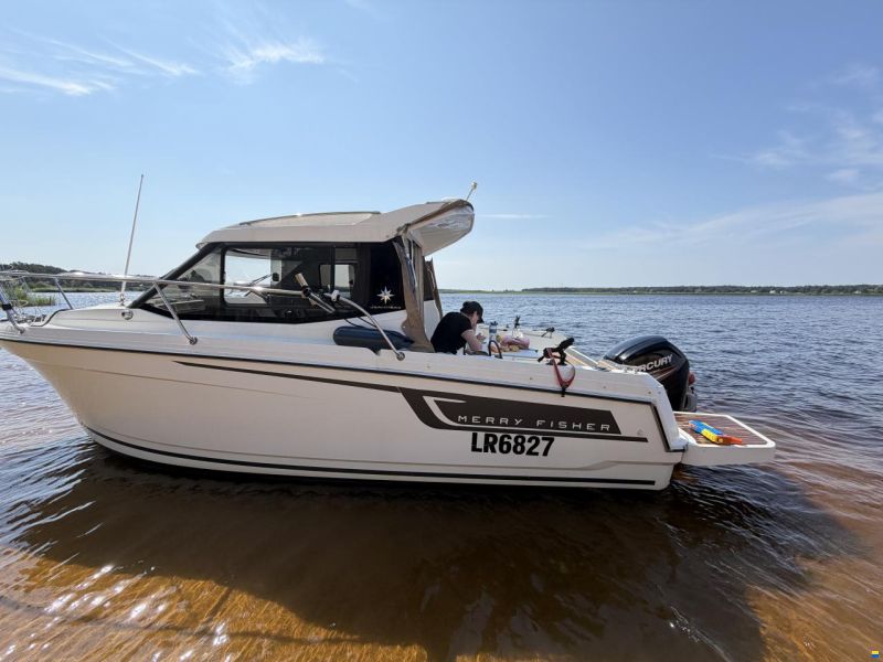 Jeanneau Merry Fisher 695