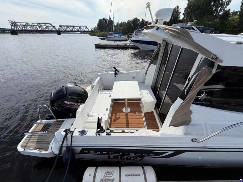 Jeanneau Merry Fisher 695
