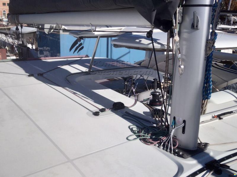 Lagoon 42