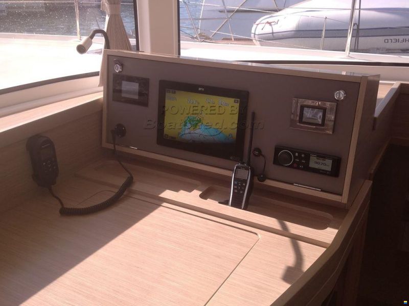 Lagoon 42