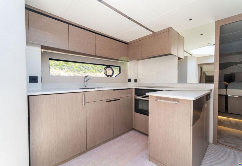 Sunseeker 55 EVO
