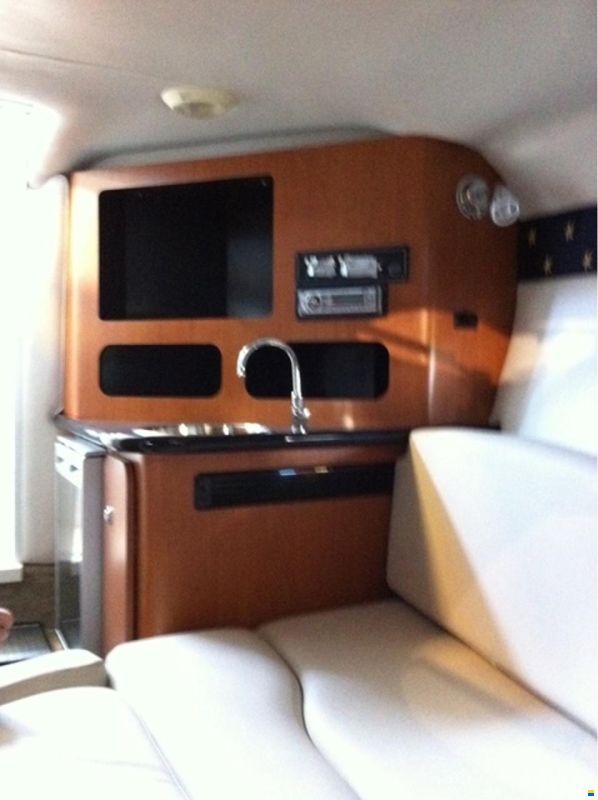 Crownline 266 SC Cuddy Cruser
