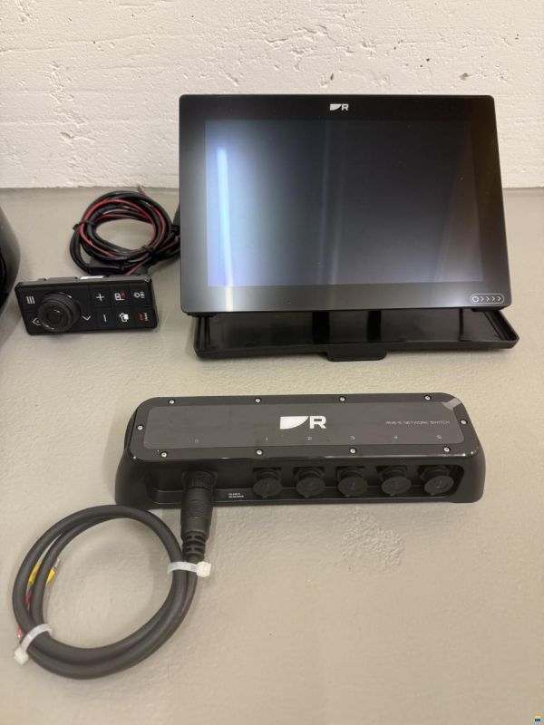 Radar/ Kartenplotter- Raymarine
