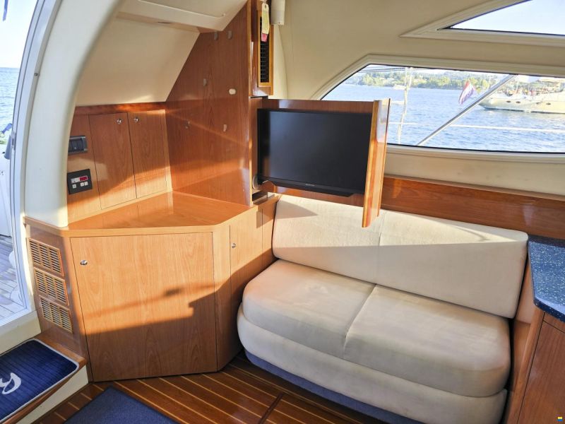 Sealine 42.5 Fly