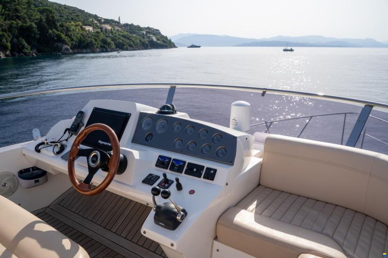 Sealine 42.5 Fly