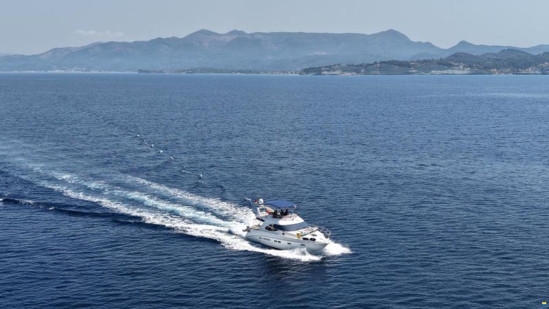 Sealine 42.5 Fly