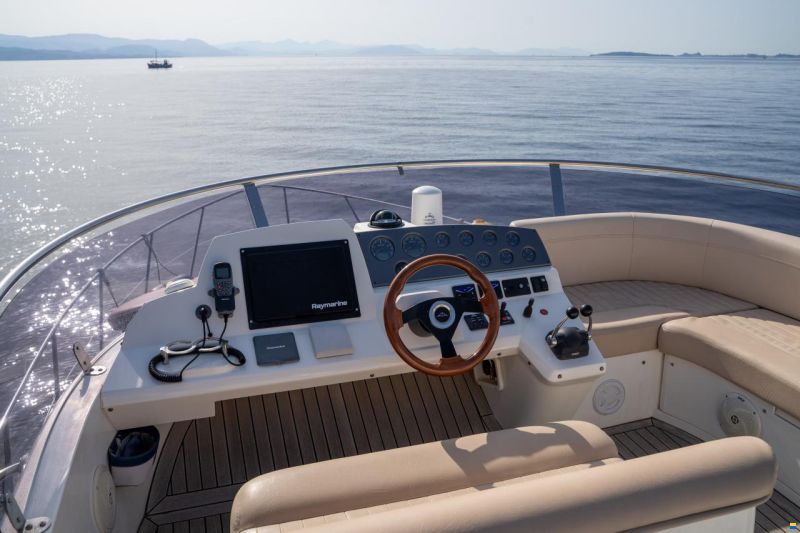 Sealine 42.5 Fly
