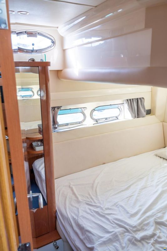 Sealine 42.5 Fly