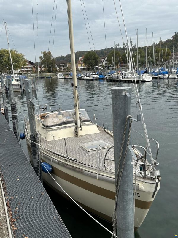 Playvisa Coronado 35