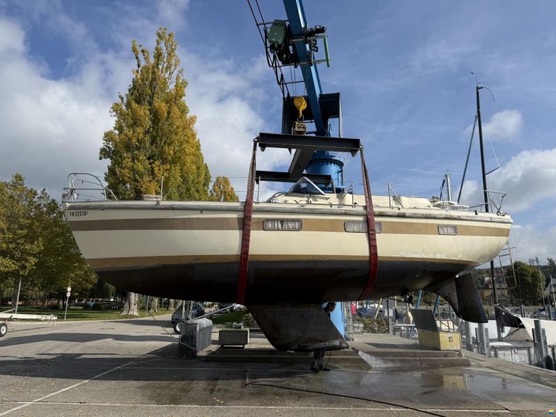 Playvisa Coronado 35