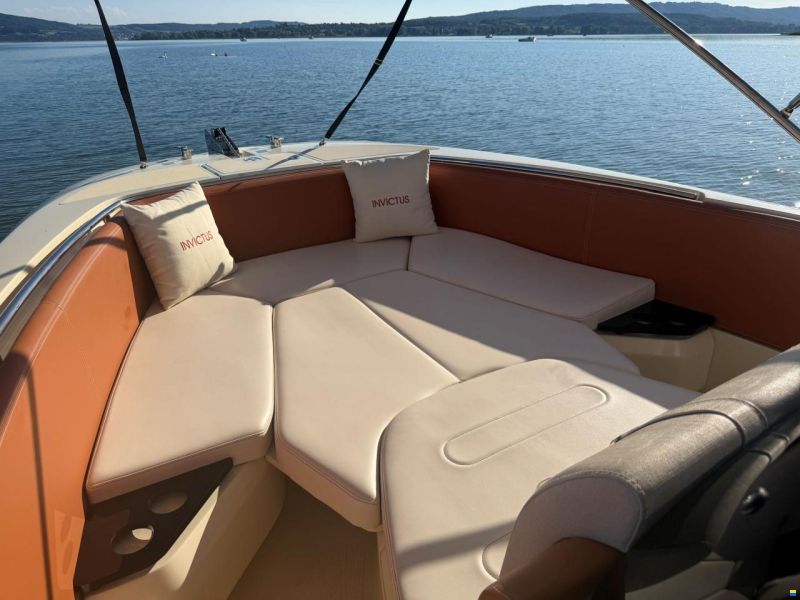 Invictus FX 240