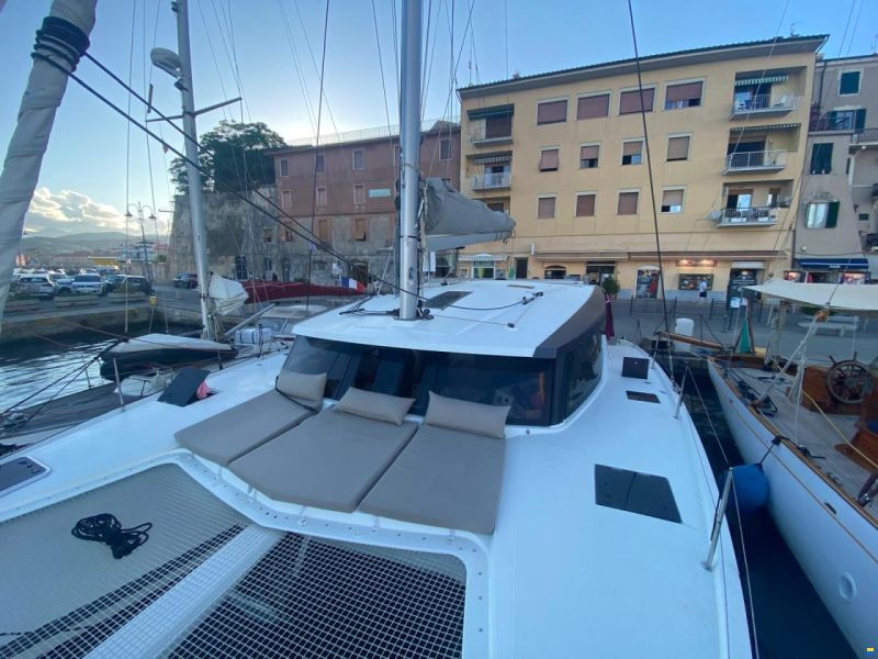 Fountaine Pajot Lucia 40