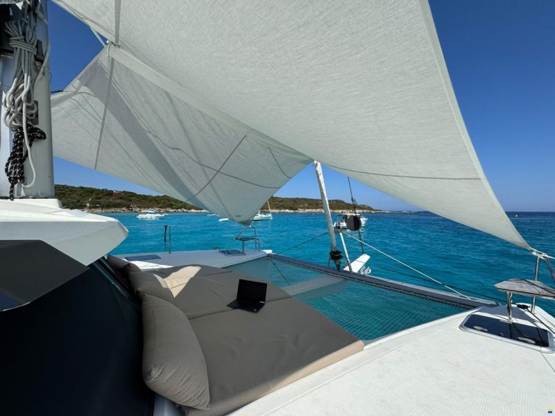 Fountaine Pajot Lucia 40