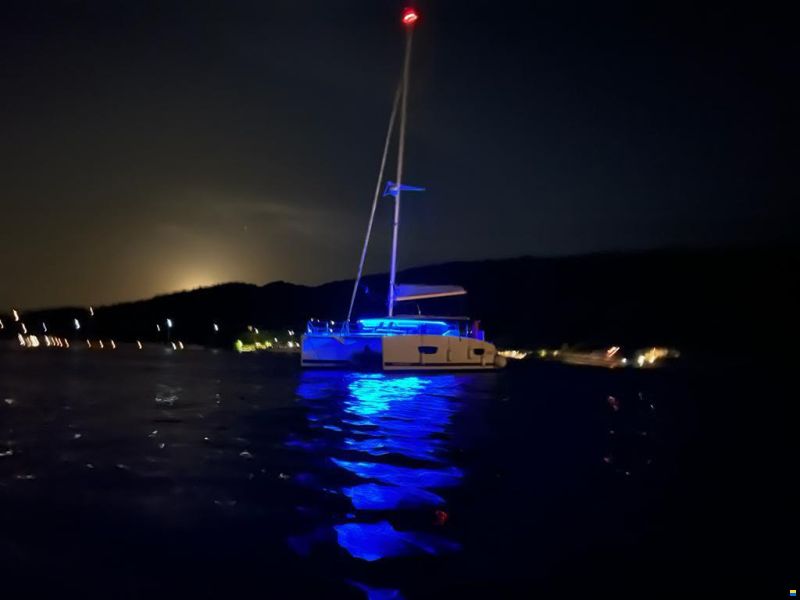Fountaine Pajot Lucia 40