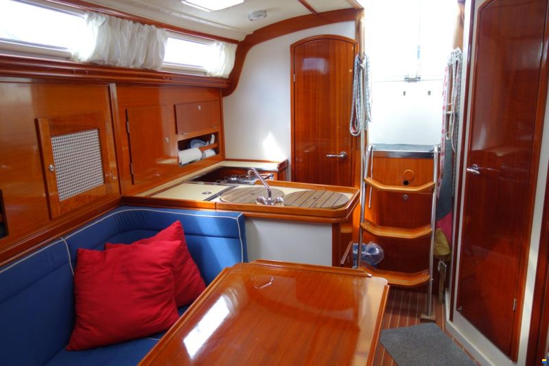 Hanse 341