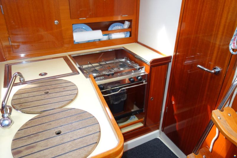 Hanse 341