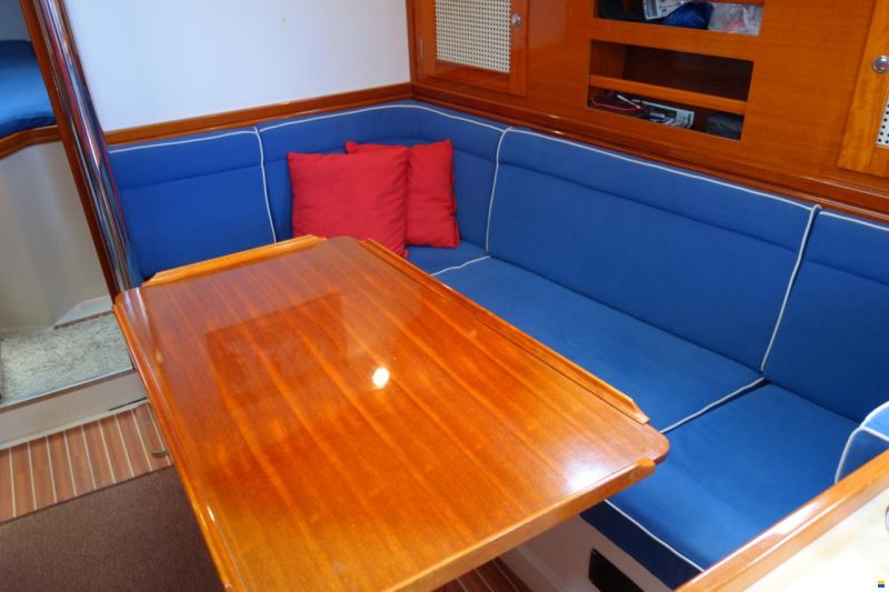 Hanse 341