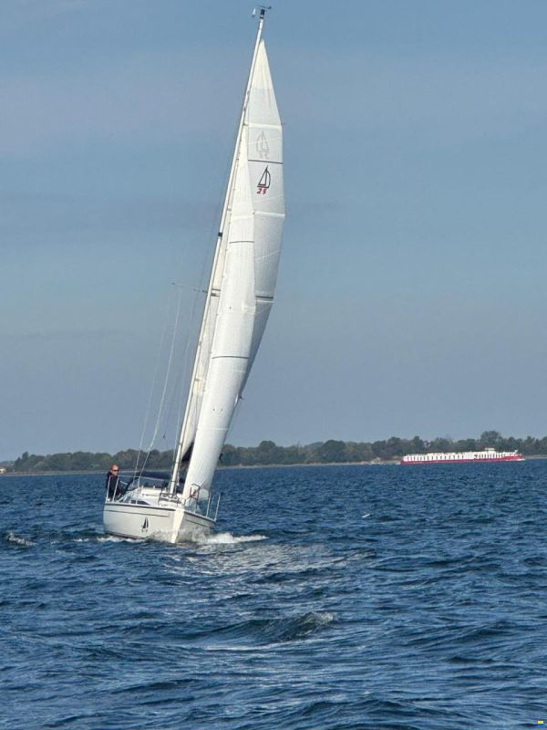 Dehler 25 Cruising