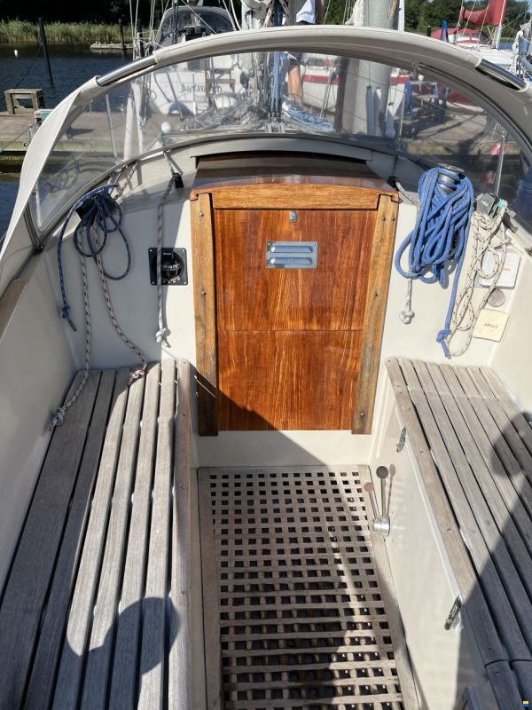 Bianca Commander 31