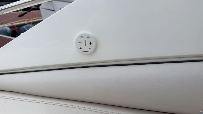 Sunseeker Superhawk 43