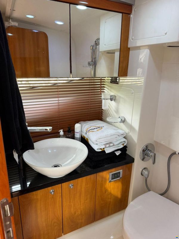 Sunseeker Superhawk 43