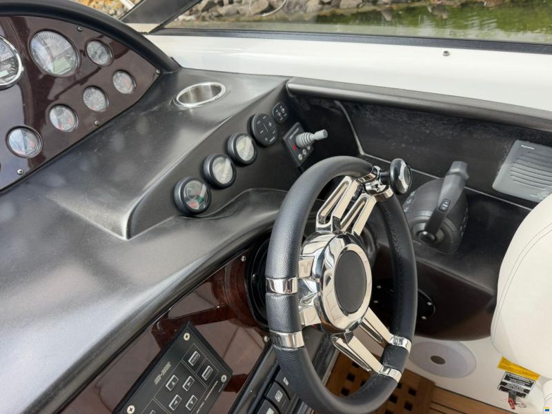 Sunseeker Superhawk 43
