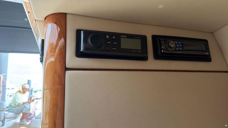 Sunseeker Superhawk 43