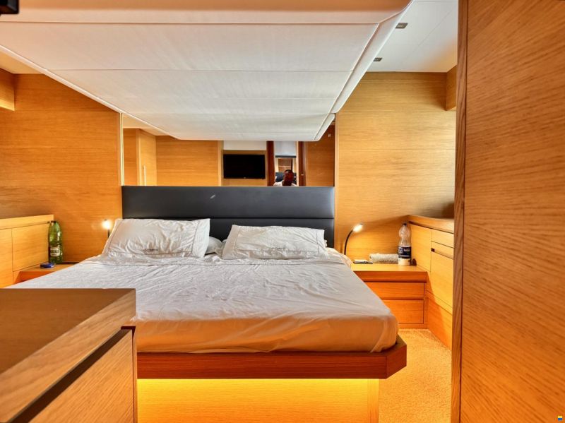 Sundeck 550
