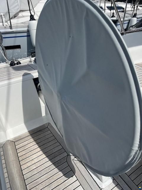 Hanse 415