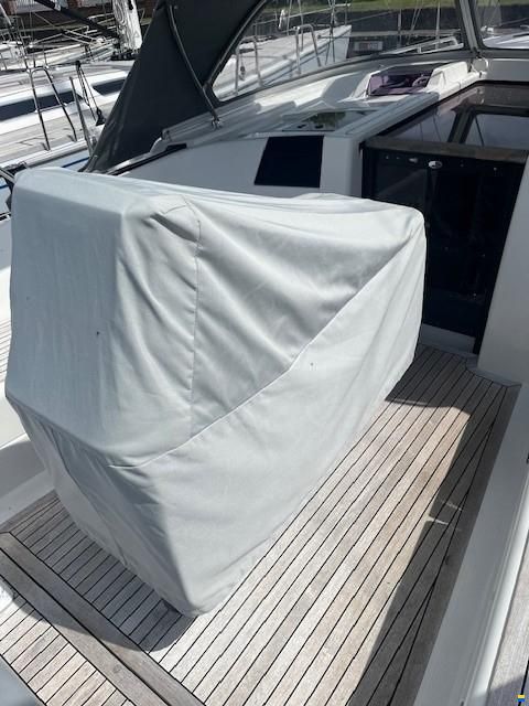 Hanse 415