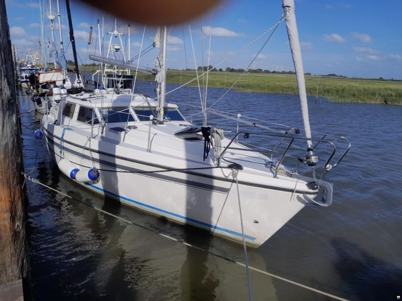 Moody Eclipse33