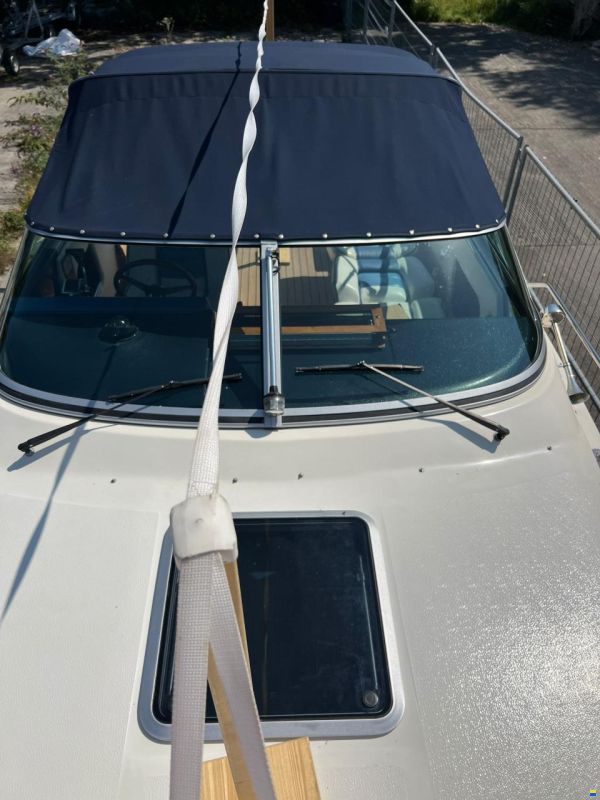 Sea Ray 260 CC
