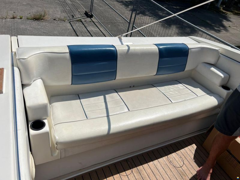 Sea Ray 260 CC