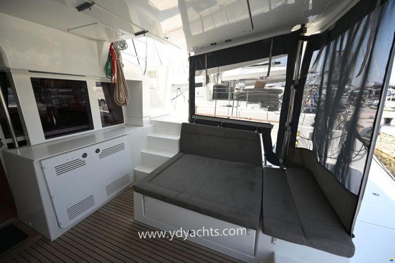 Lagoon 450 F