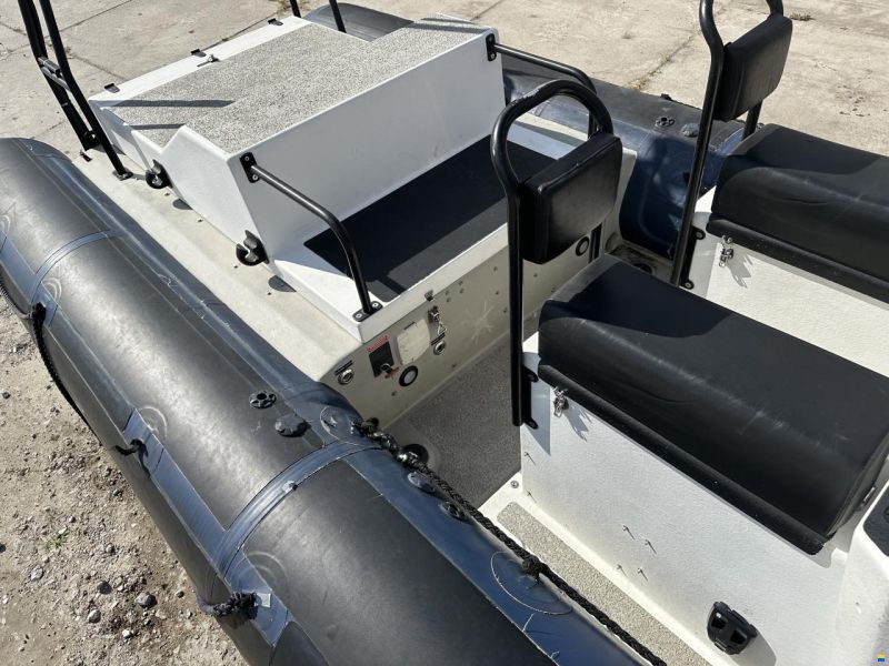 Boomeranger 7m Rib