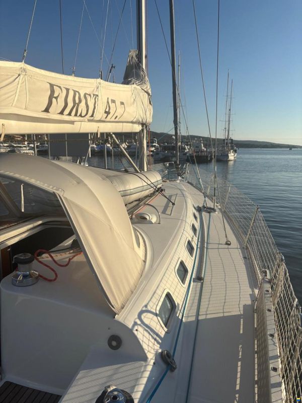 Beneteau First 47.7