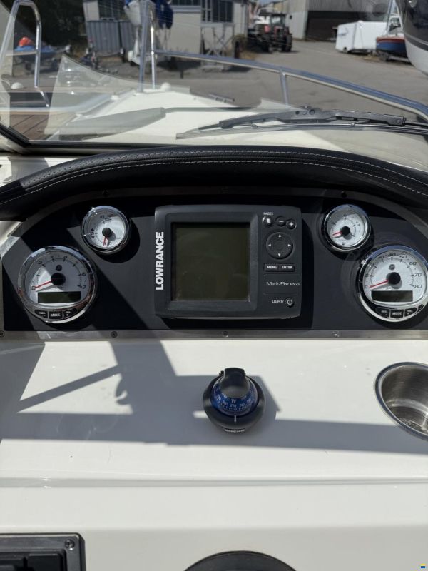 Quicksilver Activ 645 Cabin